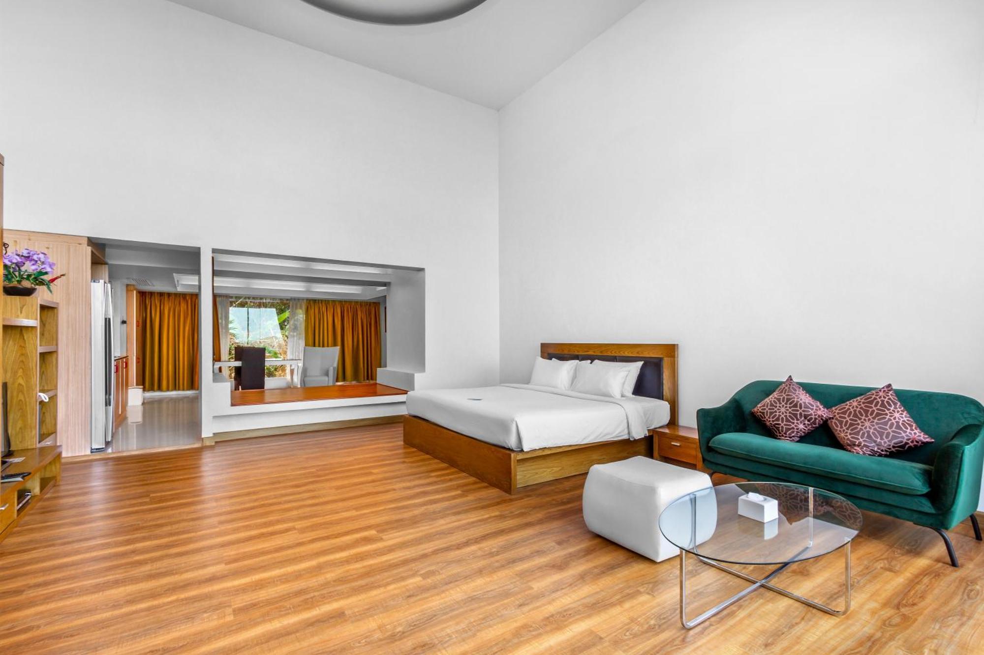 Hilltop Wellness Resort Kathu Eksteriør billede